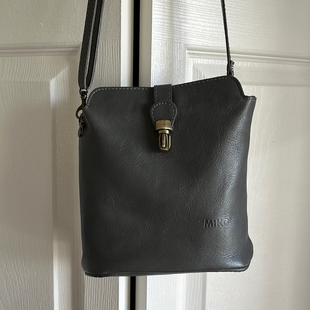 MIKO ITALIAN LEATHER BAG